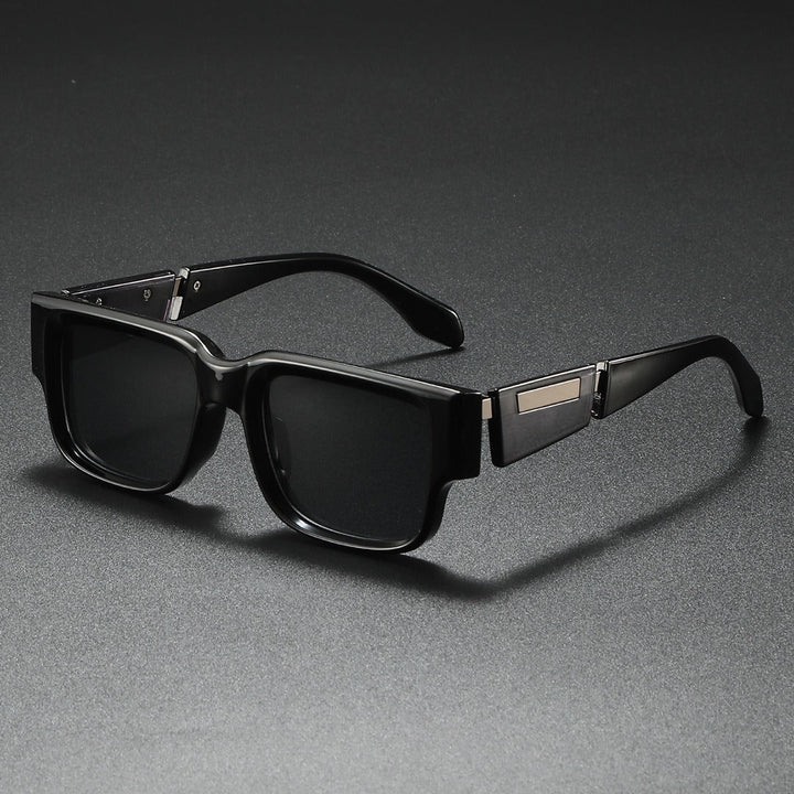 Stylish unisex oversized square sunglasses featuring advanced UV400 protection for comprehensive eye safety & fashion.
