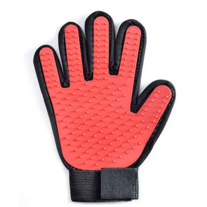 Grooming glove for long-haired cats & dogs, ensures gentle fur removal and comfortable brushing.