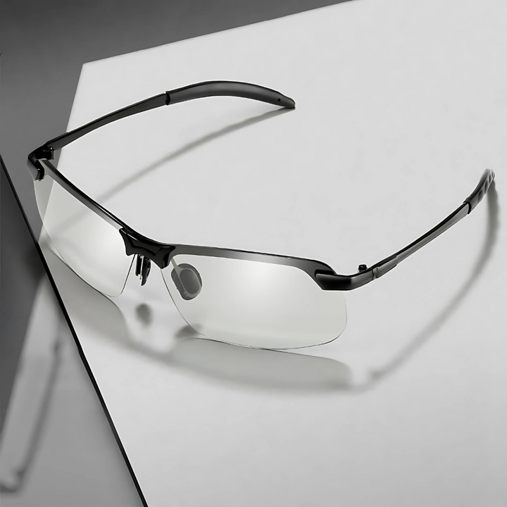 Black Unisex Photochromic Polarized Sports Sunglasses. Adaptive UV400 lenses ideal for cycling and driving.