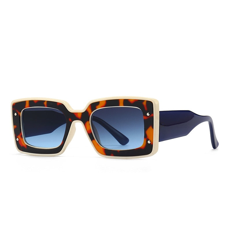 Unisex polarized UV400 sunglasses. Polycarbonate frames ensure stylish eye protection and glare reduction for all.