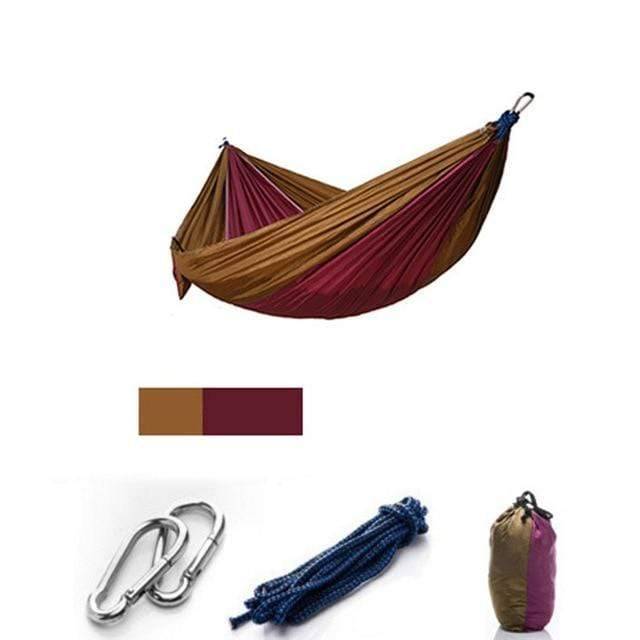 Close-up of the fabric and stitching of the camping hammock and mosquito net, emphasizing quality.