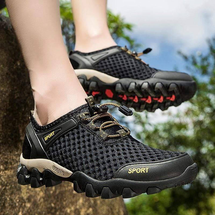 Unisex quick-dry aqua trekking shoes for water sports, non-slip sole, blue & black