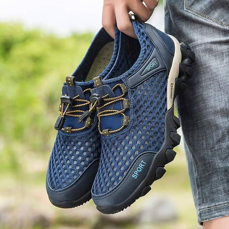 Pair of unisex quick-dry aqua trekking shoes, ideal for hiking and outdoor water activities