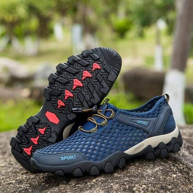 Non-slip aqua shoes for men and women, perfect for trekking & waterside adventures