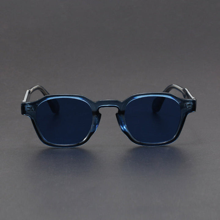 Distinctive square-shaped unisex sunglasses, embodying classic retro style and vintage eyewear fashion.