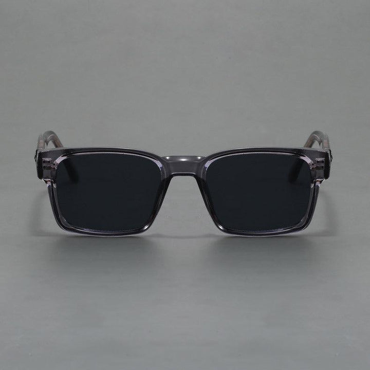 Leopard print retro squared-frame sunglasses, unisex design for stylish eye protection.