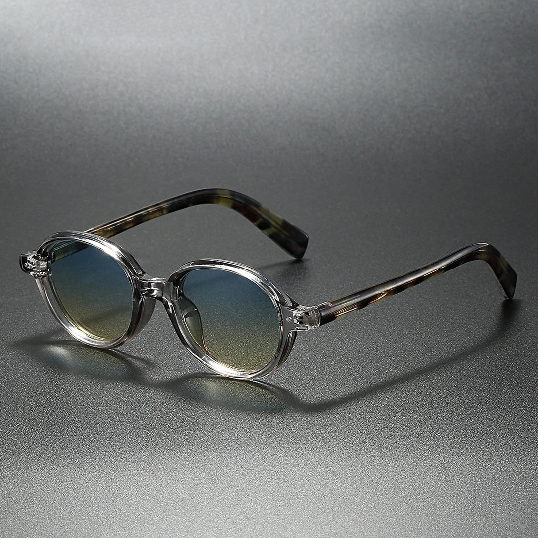 Unisex Roma Vista sunglasses blend vintage charm & modern style. UV protected eyewear, perfect fashion accessory.