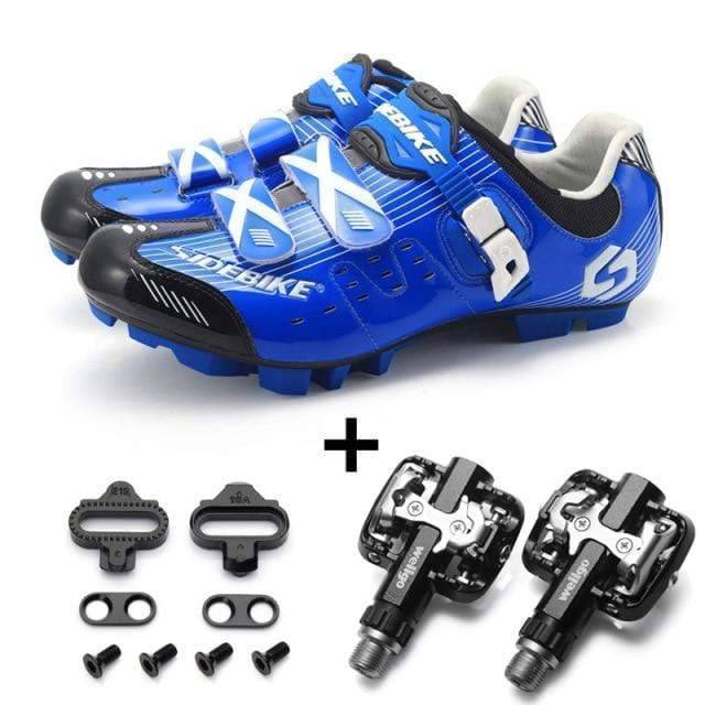 Back view of unisex self-locking road bike footwear, highlighting reflective elements for enhanced visibility.