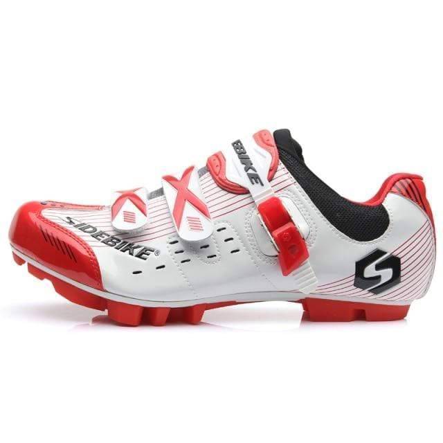 Front view of ergonomic unisex self-locking road cycling shoes, emphasizing comfort and athletic design.