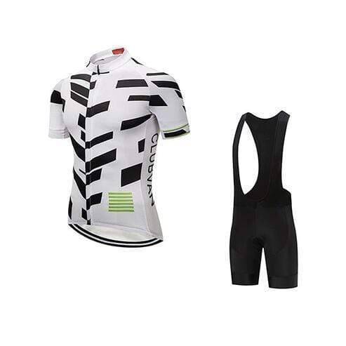 Skull themed cycling activewear set with breathable jersey and ergonomically padded shorts