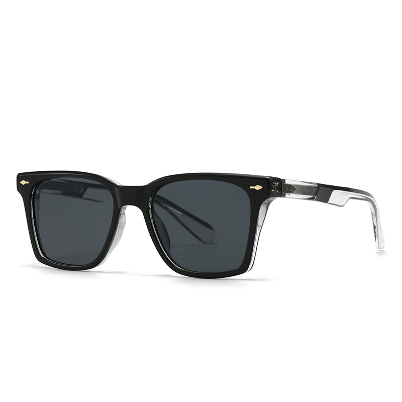 Essential eyewear: Solar Frost square sunglasses with a frosted frame for unisex style & sun safety.