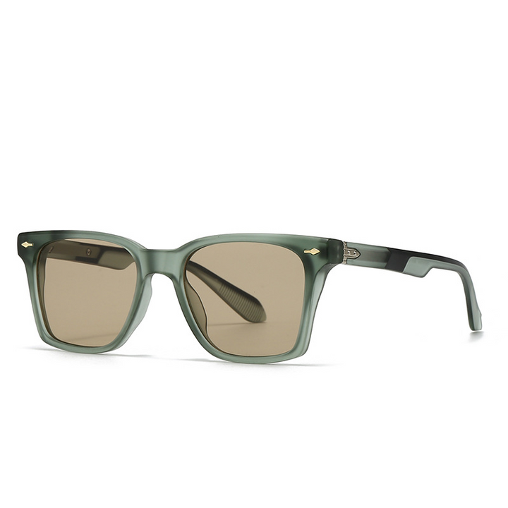 Unisex square shades with a distinctive frosted frame, ensuring comfort and UV protection.