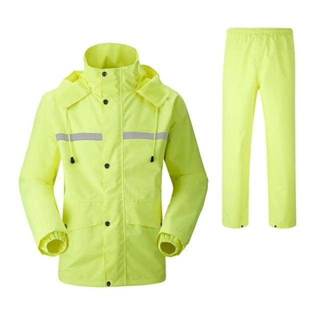 Detail of a waterproof zipper on the Unisex Split Trekking Raincoat jacket, highlighting durable rain gear for hiking and camping.