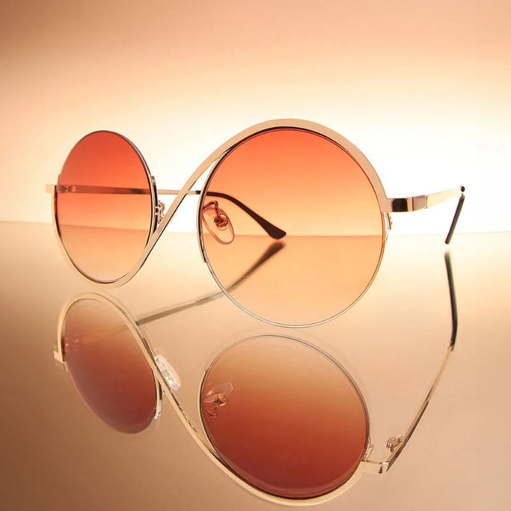 Lightweight unisex curved sunglasses with UV protection, perfect stylish eyewear accessory.