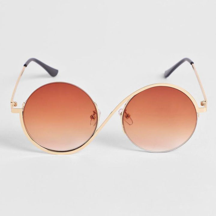 Fashionable curved sunglasses, ideal unisex eyewear accessory for stylish UV protection and comfort.