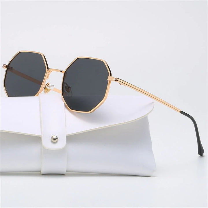 Geometric UV protection sunglasses, black frame, stylish & unisex.