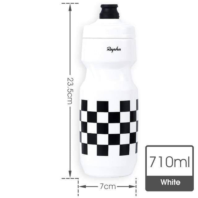 High-capacity (710ml) ultra-light cycling bottle, a must-have leak-proof bike accessory