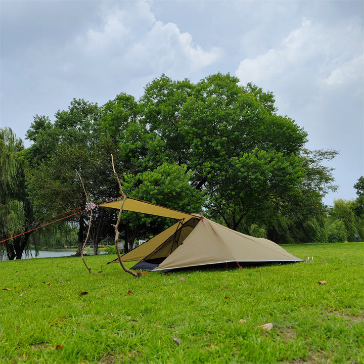 Close-up of the durable, waterproof floor of the all-season 1-person backpacking tent.