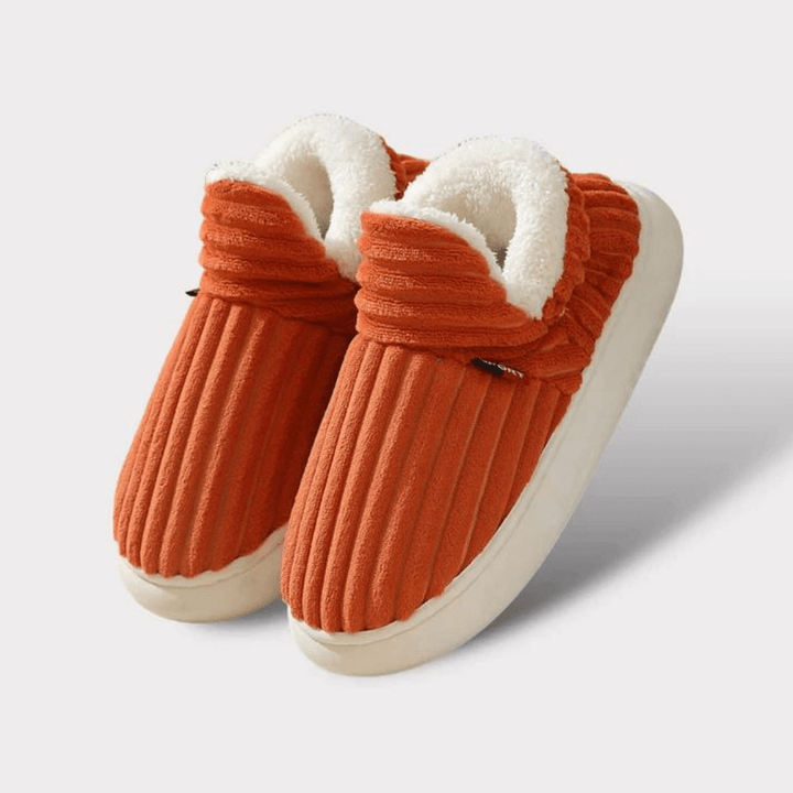 Warmest unisex house slippers, non-slip sole, ideal for winter indoor wear.