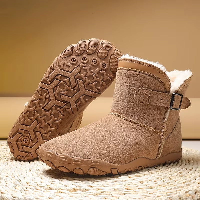 Unisex warm winter barefoot boots for natural movement and cold weather comfort.