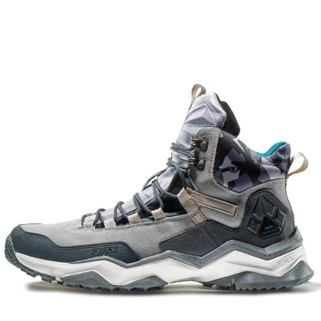 Durable unisex hiking shoes for snow and cold weather, featuring a high-top design for support.