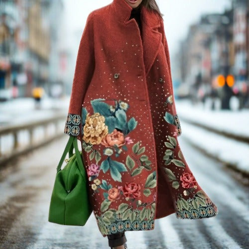 Elegant women's modern fit winter jacket, providing ultimate comfort & warmth for cold days.
