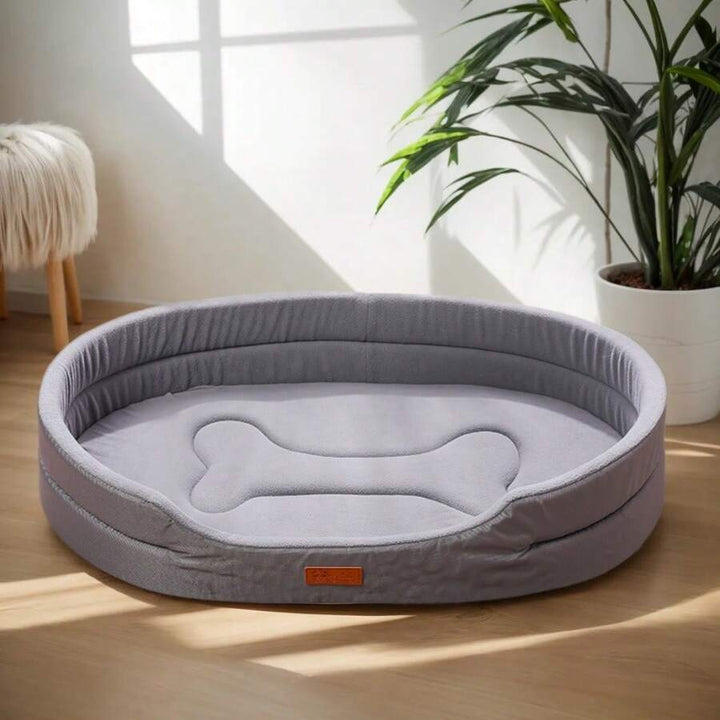 Ultra-comfortable waterproof dog bed, featuring a washable plush lining for easy maintenance & pet happiness.