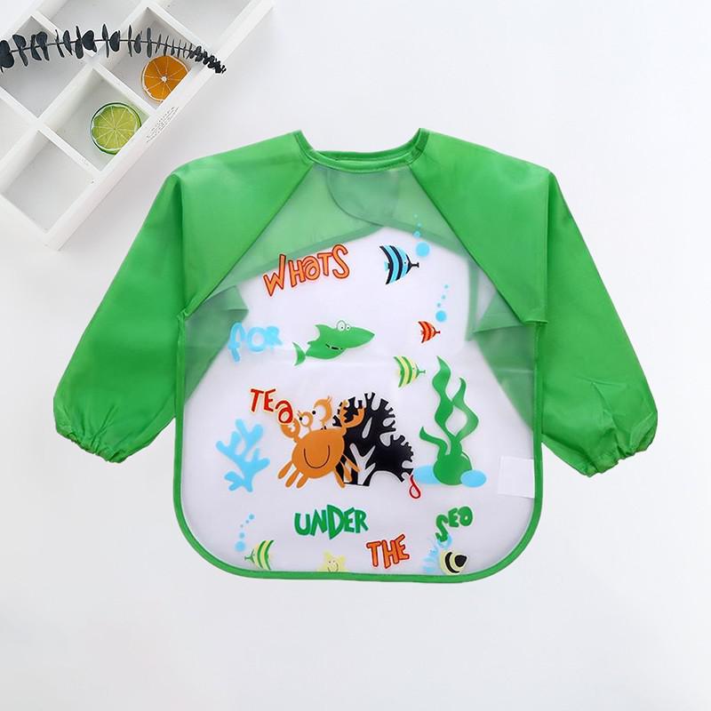 Functional waterproof long-sleeve bib, a must-have for baby feeding and toddler play.