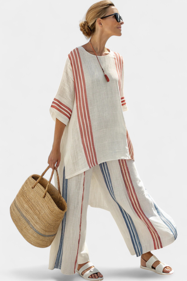 Casual women's striped bohemian two-piece set featuring a comfy tunic top & flowy wide-leg pants for lounging.