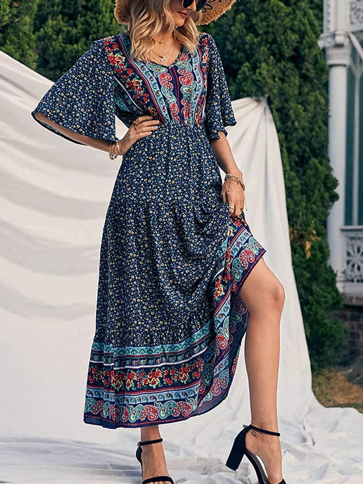 Boho print summer dress for women, V-neck, short sleeve, combining casual elegance and comfort.
