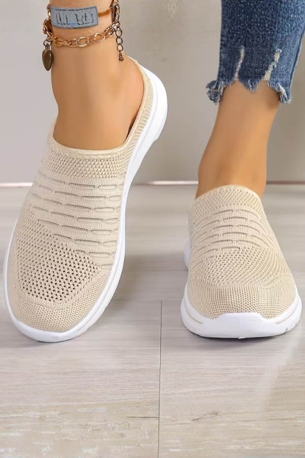 Lightweight women's platform mules with breathable design & easy slip-on style, perfect for casual walking & travel.