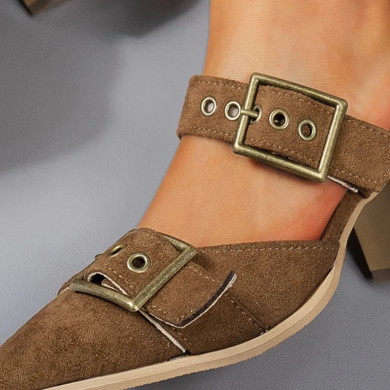 Elegant women's footwear: triple buckle block heels in a timeless black finish.