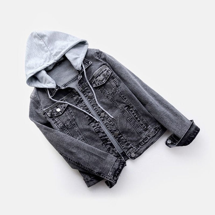 Comfortable women's charcoal hooded jacket, ideal for everyday casual wear in spring and fall. Modern versatile style.