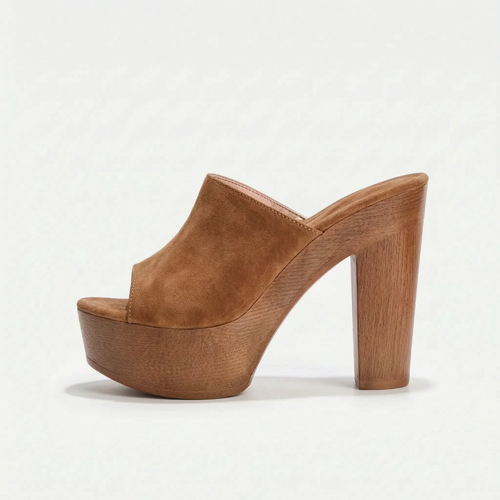 Trendy women's slip-on chunky platform sandals with open toe, block heel, perfect for retro summer outfits.