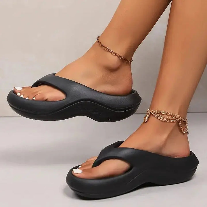 Slip-on women's CloudWalk platform flip flops, perfect summer shoes with shock-absorbing comfort.