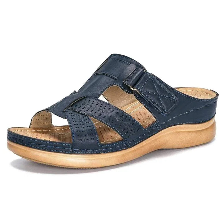 Stylish women's walking sandals with excellent arch support & a pain-relieving cushioned footbed.