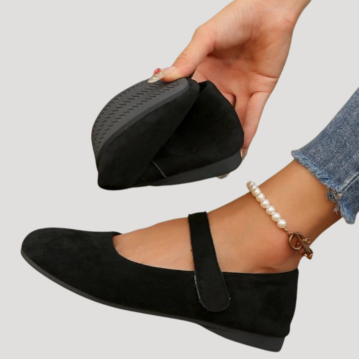 Versatile women's velcro Mary Jane flats, soft cushioning, ideal for comfortable all-day casual walking.