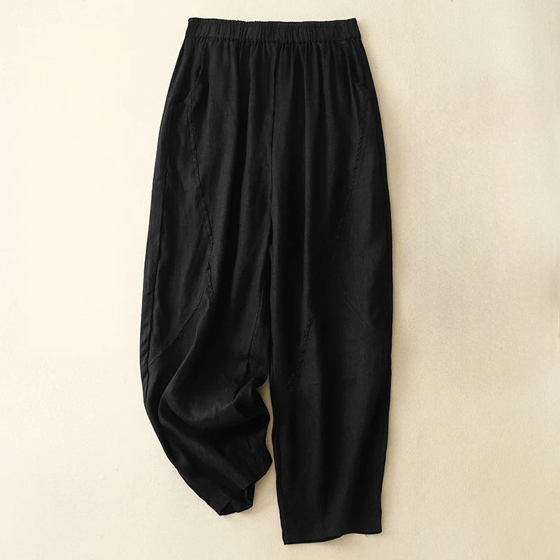 Women's effortlessly stylish tapered pants designed for comfort. Ideal casual wear, perfect for everyday fashion.