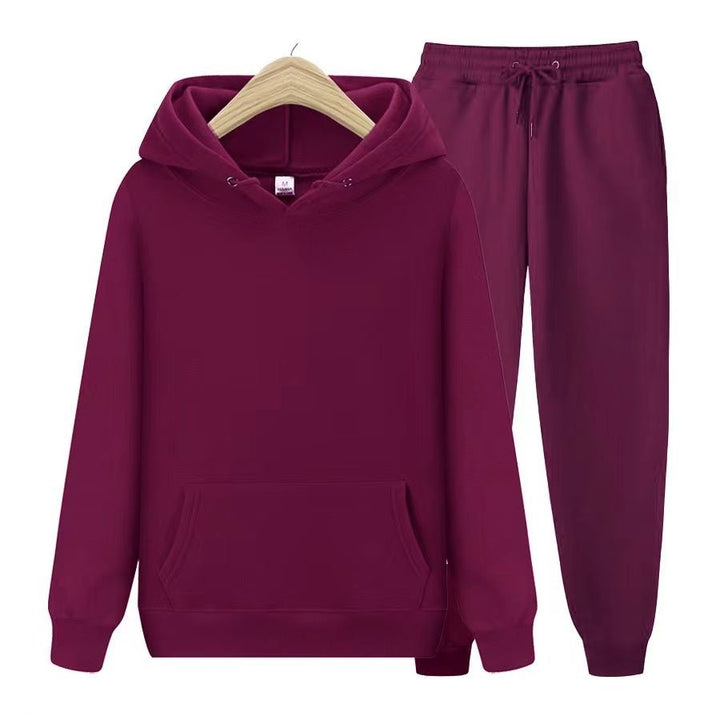 Stay cozy with this women's hooded sweatshirt & jogger set. Perfect for ultimate comfort and relaxation.