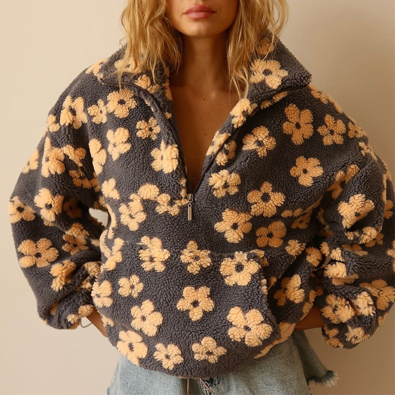 Oversized floral sherpa pullover for women. Boho style, warm and casual fleece sweater.