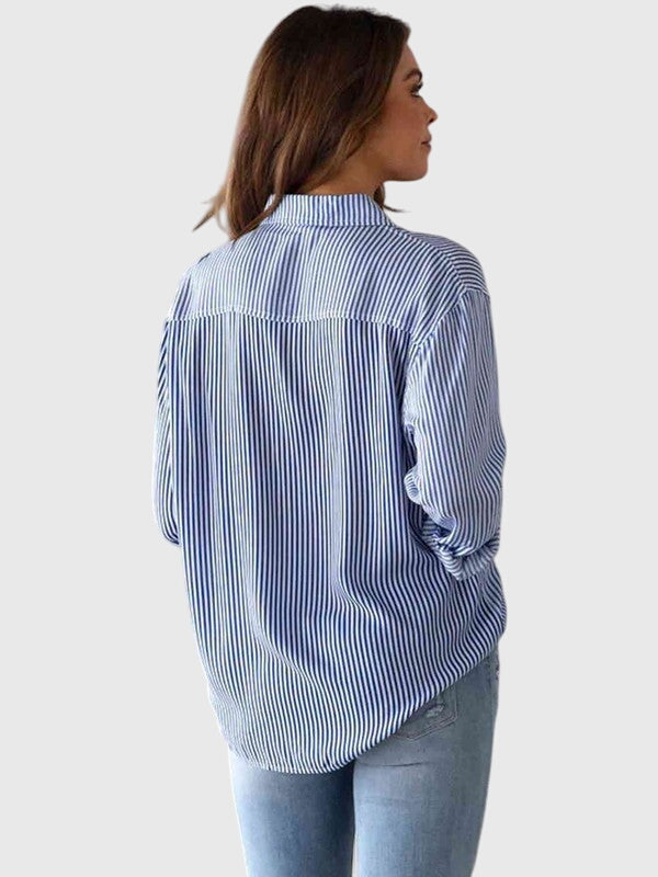 Effortless women's collared top, long sleeve, versatile for elegant spring/summer daily fashion.