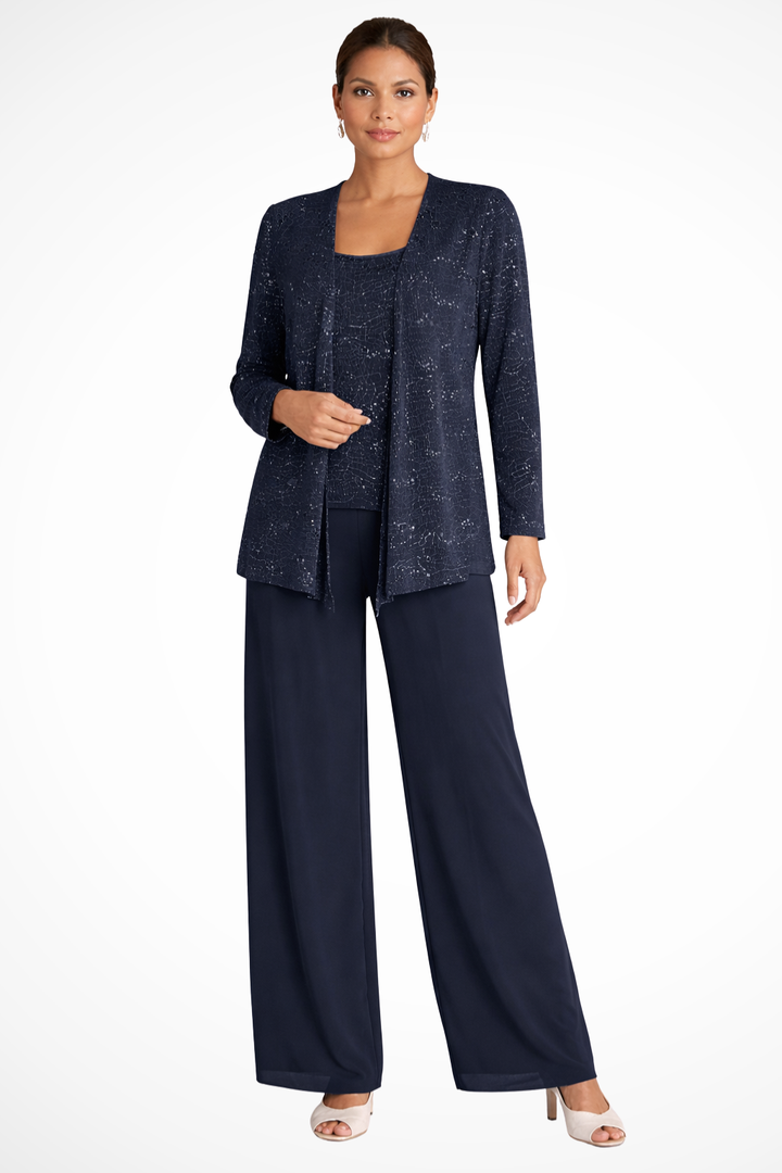 Elegant women's 3-piece evening set, perfect for formal occasions. Flowing silhouette for fashion.