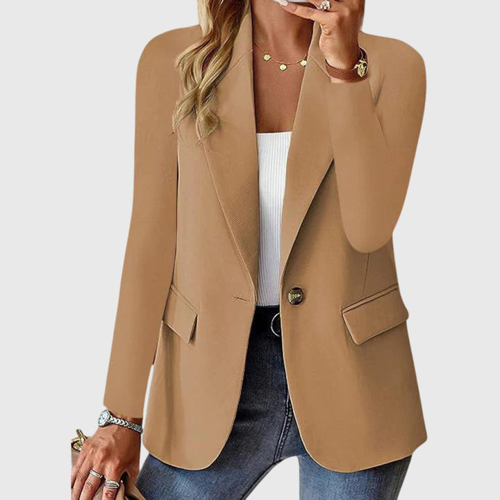 Professional women's formal workwear blazer. Tailored for business meetings & office elegance.