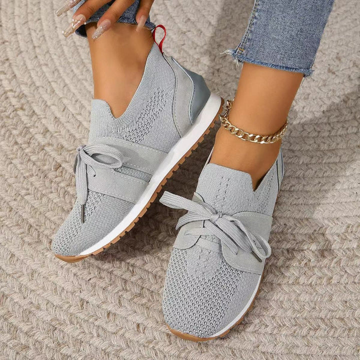 Stylish women's orthopedic walking sneakers, perfect for daily wear, combining comfort & support.