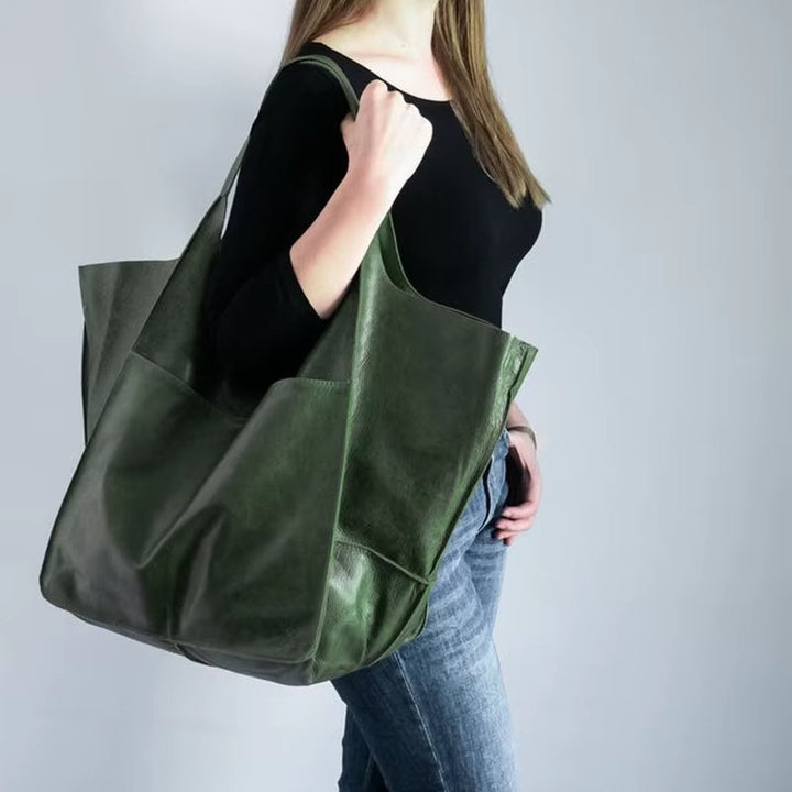 Spacious Women's Fashion Tote Bag, a chic carryall & versatile shoulder bag for daily use.