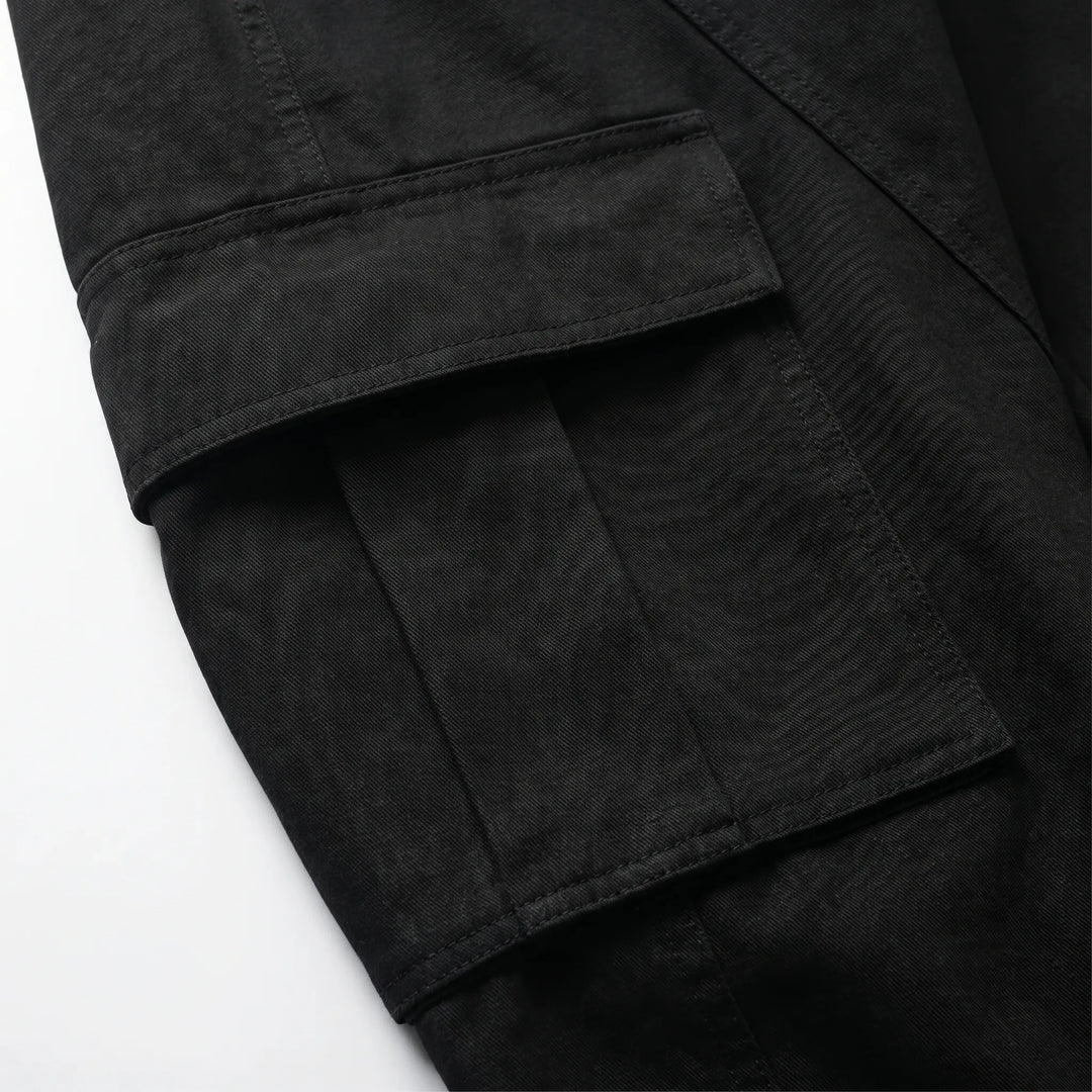 Relaxed fit women's baggy wide-leg pants with a high rise. Ideal for comfortable, casual wear and a modern vintage style.