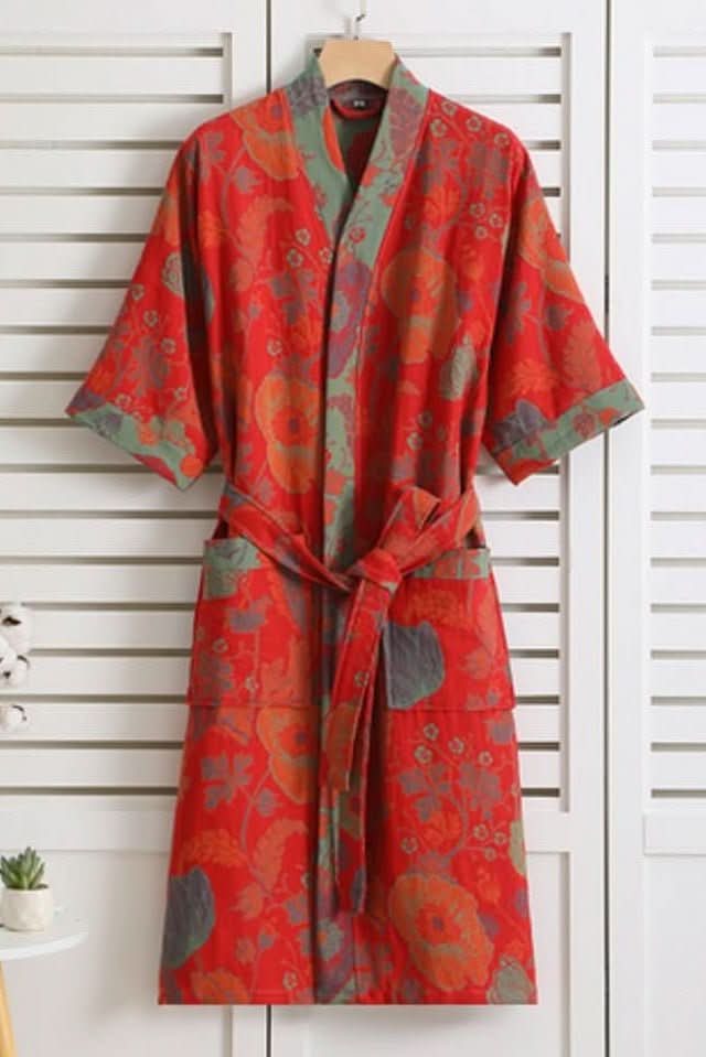 Ultra-soft women's lightweight bathrobe, ideal for lounging and home wear comfort.