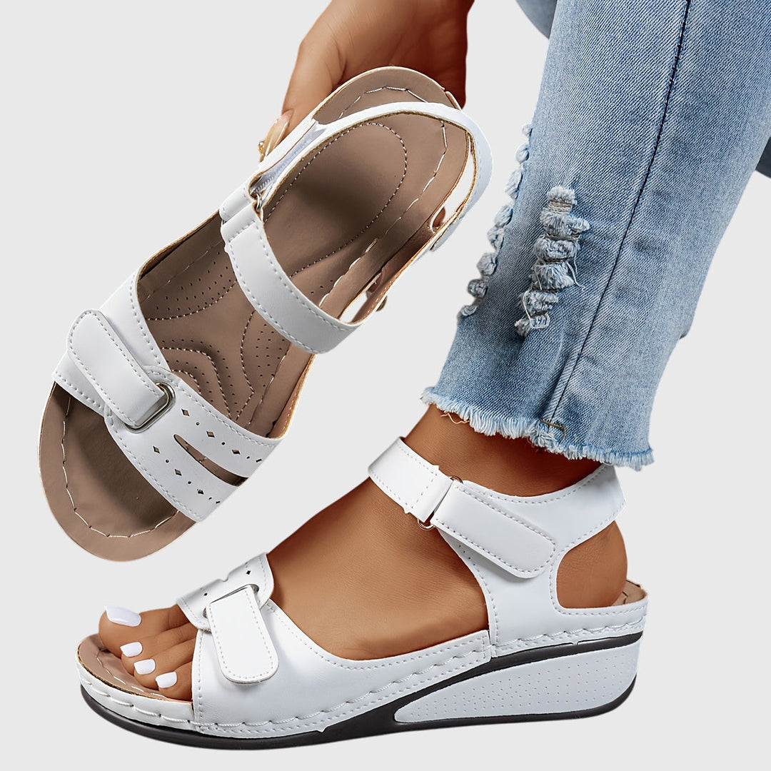 Elegant women's crystal orthopedic sandals. Perfect for casual wear, offering comfort & support all day.