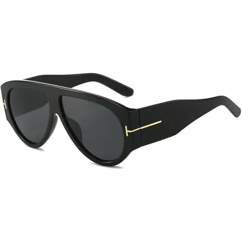 Elegant women's oversized aviator sunglasses, perfect for any look, with premium UV protection.