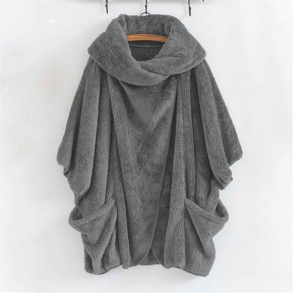 Stylish women's plus-size cozy windbreaker. Hooded outerwear, perfect as a versatile casual jacket for all seasons.